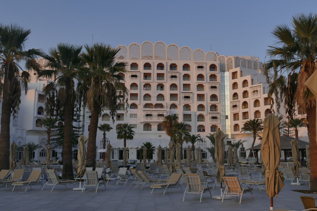 au-enansicht-hotel-marhaba-palace-port-el-kantaoui-holidaycheck