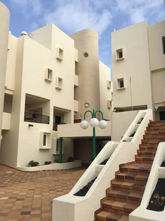 Innovation, Human Capabilities, and Democracy: Towards an Enabling Welfare