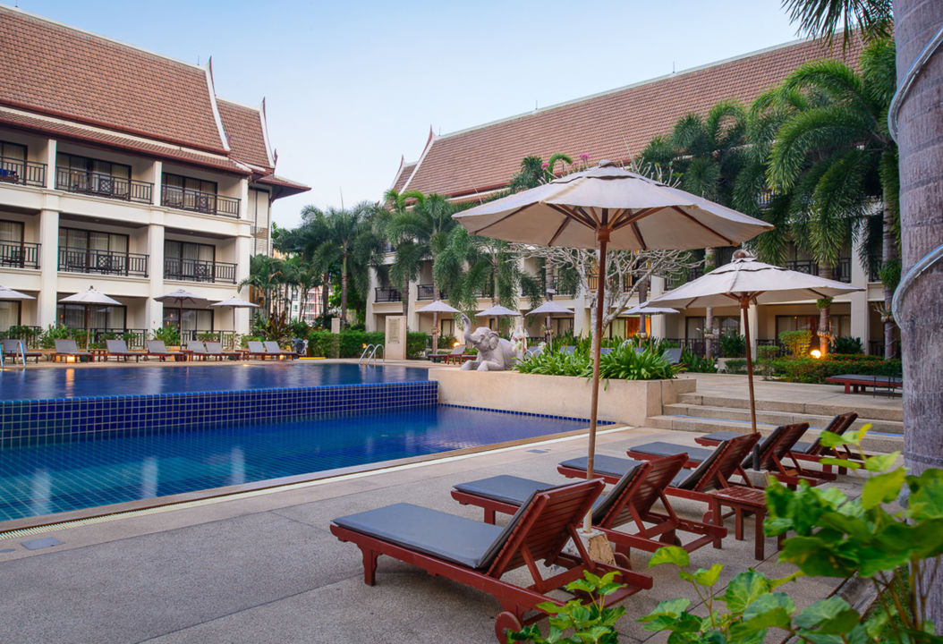 Pool Deevana Patong Resort And Spa Patong Beach • Holidaycheck