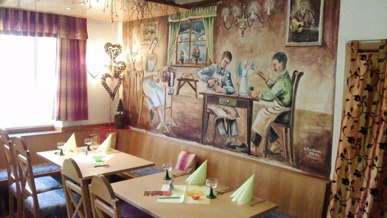 Fruhstucksbuffet Hotel Grunes Gericht Neuhausen Holidaycheck Sachsen Deutschland