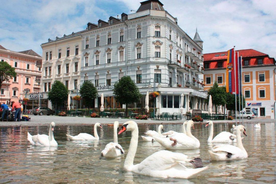 "Outside picture" Seehotel Schwan (Gmunden am Traunsee) • HolidayCheck