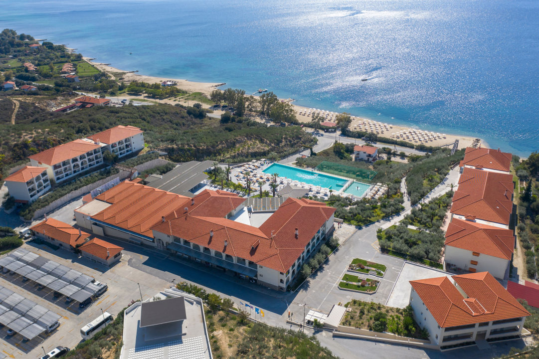 hotel akrathos beach chalkidiki