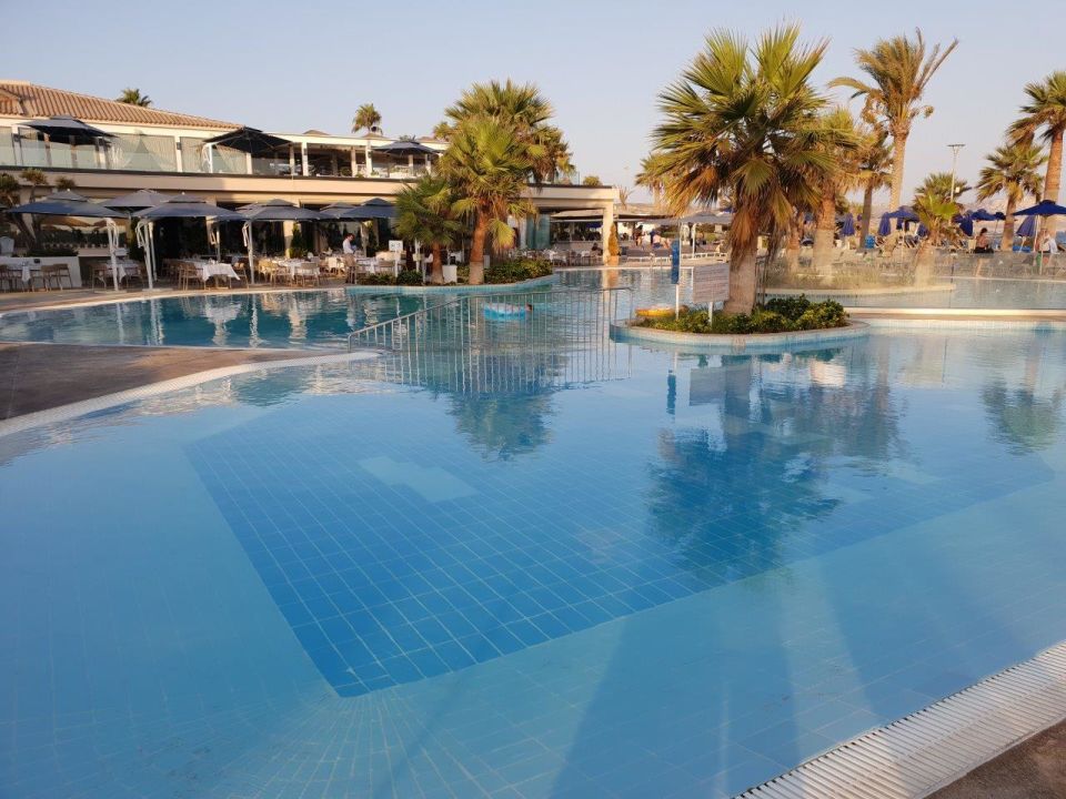 pool-atlantica-mare-village-ayia-napa-agia-napa-ayia-napa