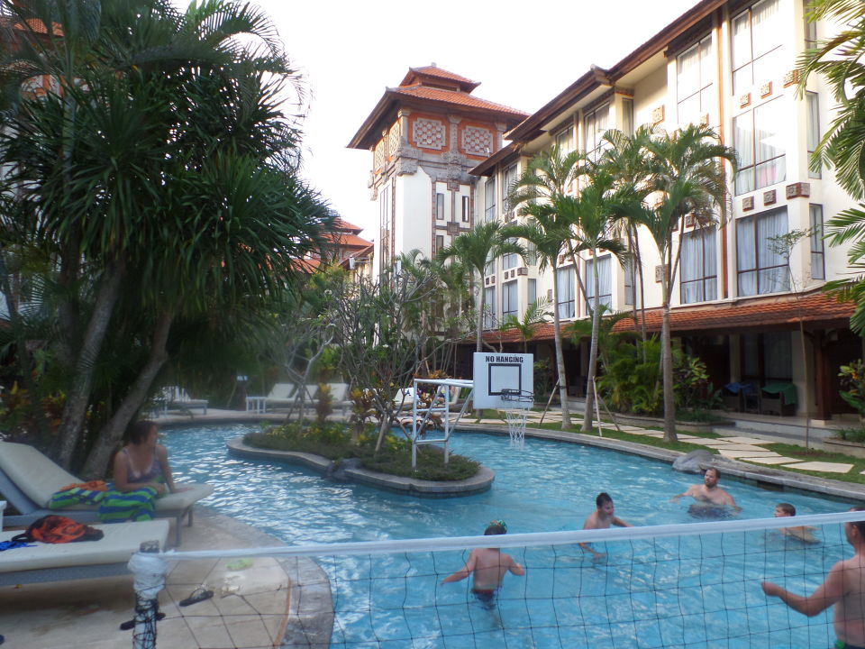 "Der Pool....." Prime Plaza Hotel Sanur - Bali (Denpasar