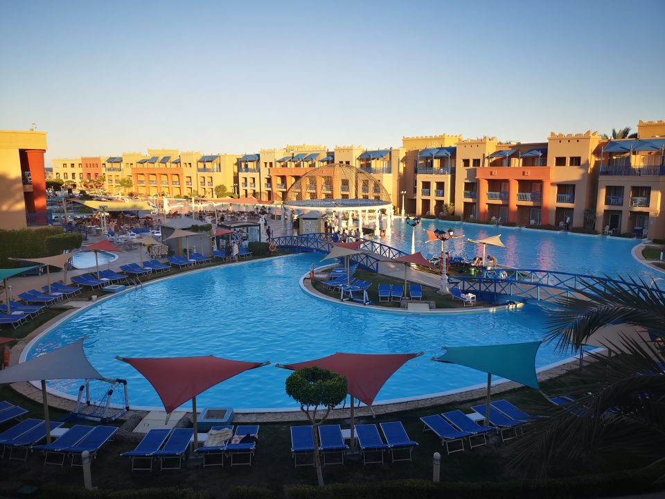 "Ausblick" Hotel Titanic Palace (Hurghada) • HolidayCheck ...