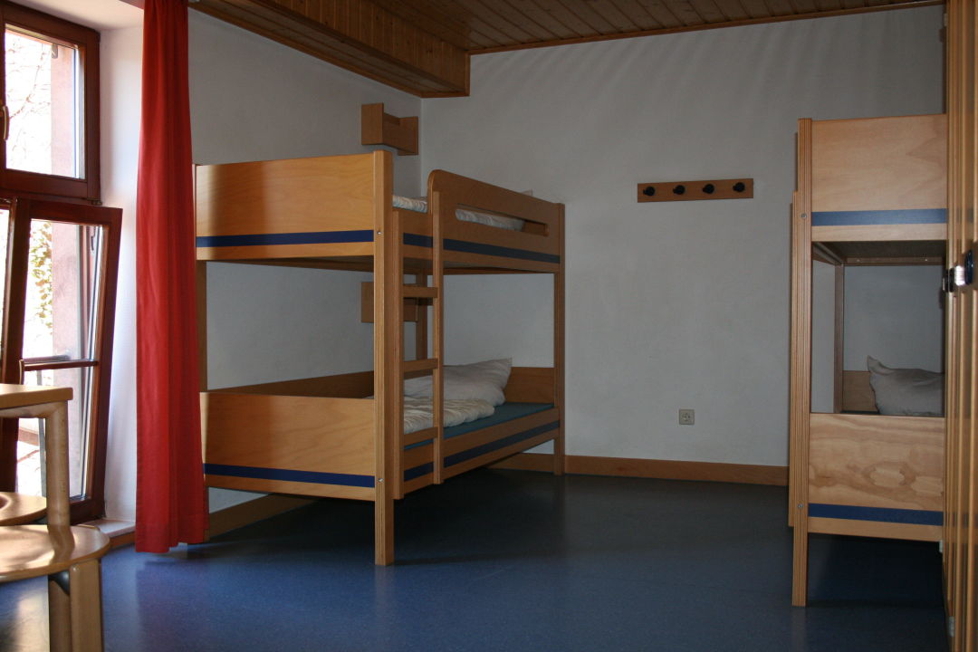 "Mehrbettzimmer" Jugendherberge Schloss Ortenberg (Ortenberg ...