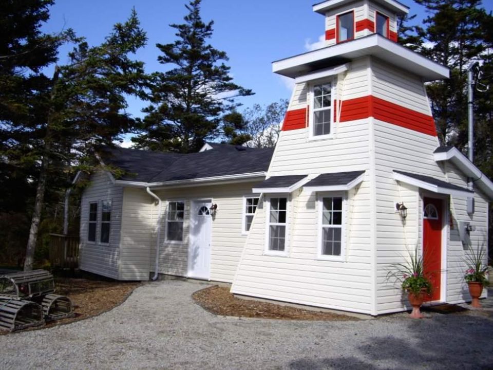 "Lighthouse" Sluice Point Cottages and Golf (Tusket) • HolidayCheck