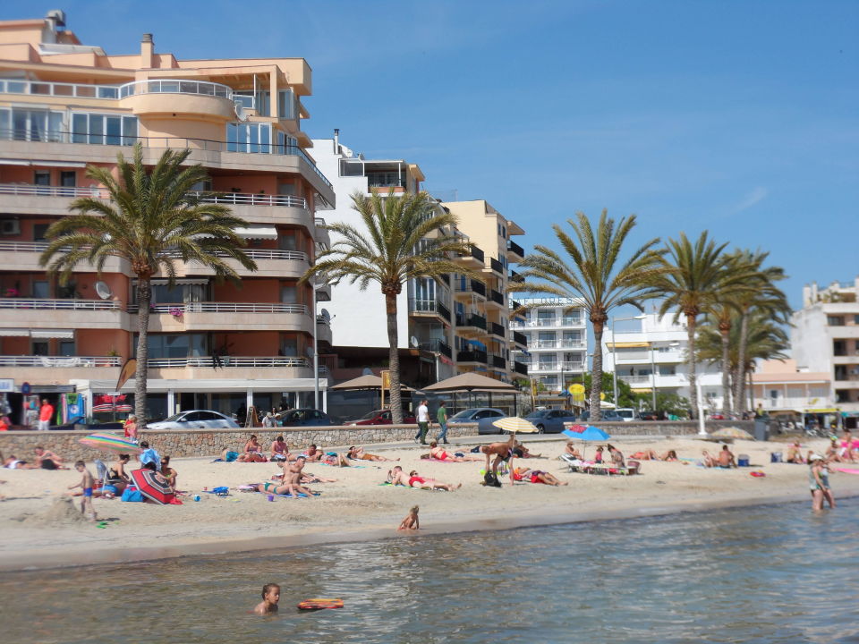 "Blick vom Strand" Hotel Las Arenas (Can Pastilla ...