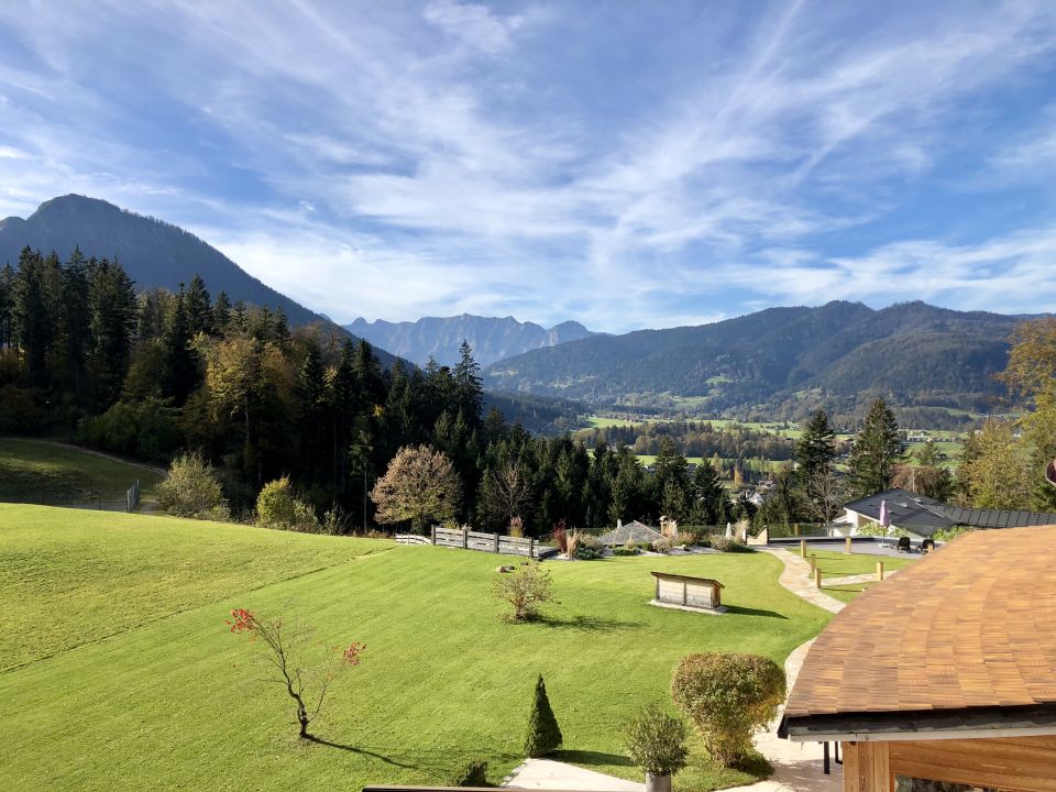  Ausblick  Alm- Wellnesshotel Alpenhof  Sch  nau K  nigssee