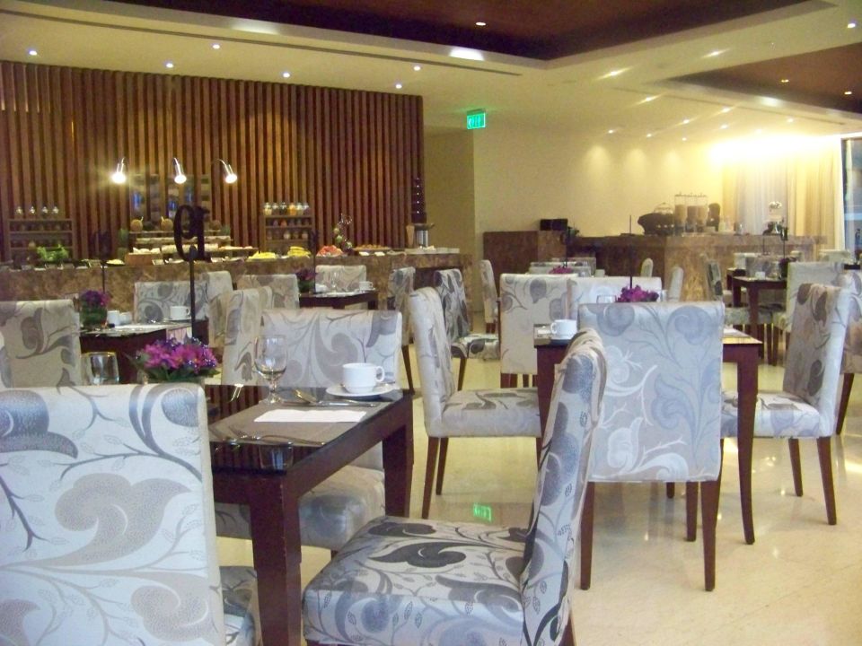 Restaurant City Garden Grand Hotel Makati Holidaycheck