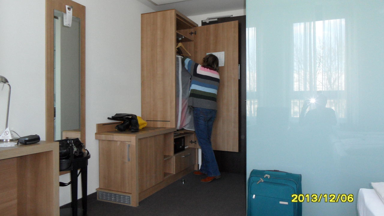 "Blick Richtung Eingangstüre" ACHAT Premium München-Süd (München