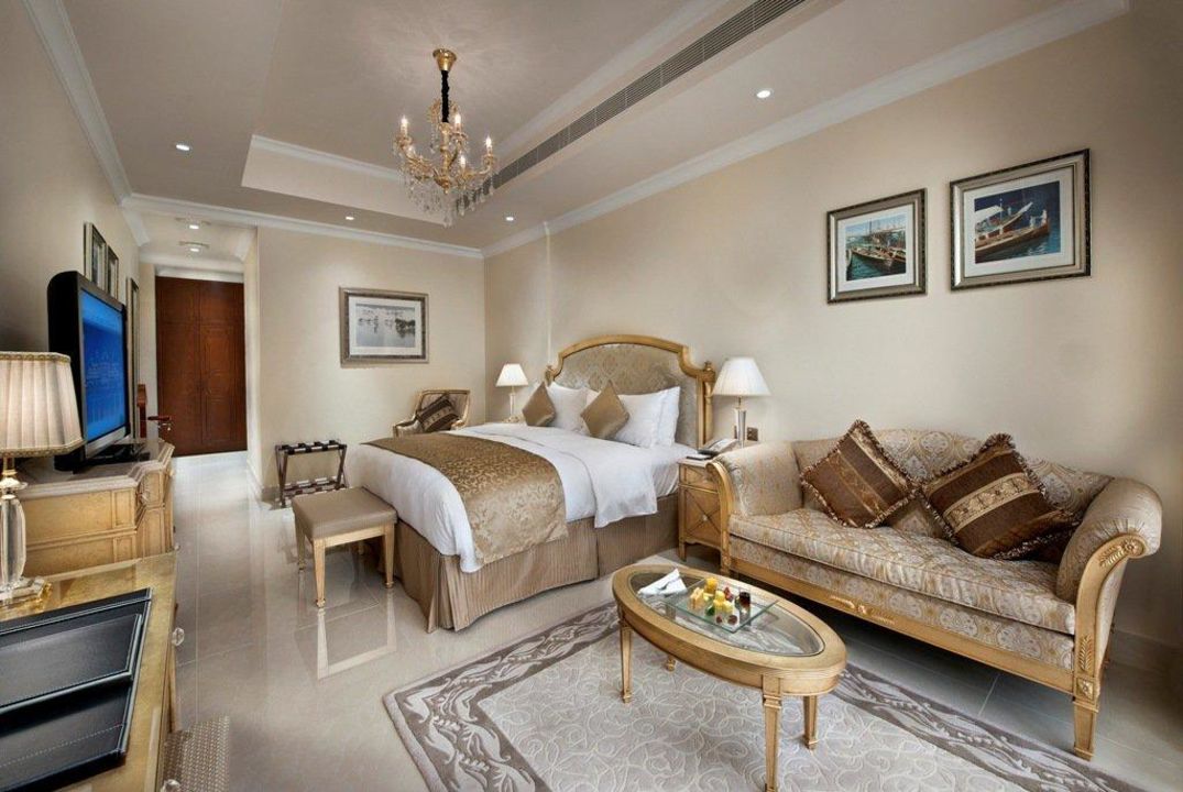 Suite Master Bedroom Kempinski Hotel Residences Palm