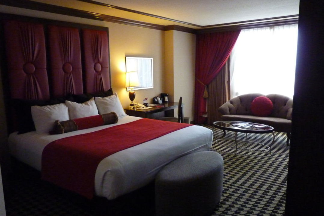 Red Room Paris Las Vegas Hotel Casino Las Vegas