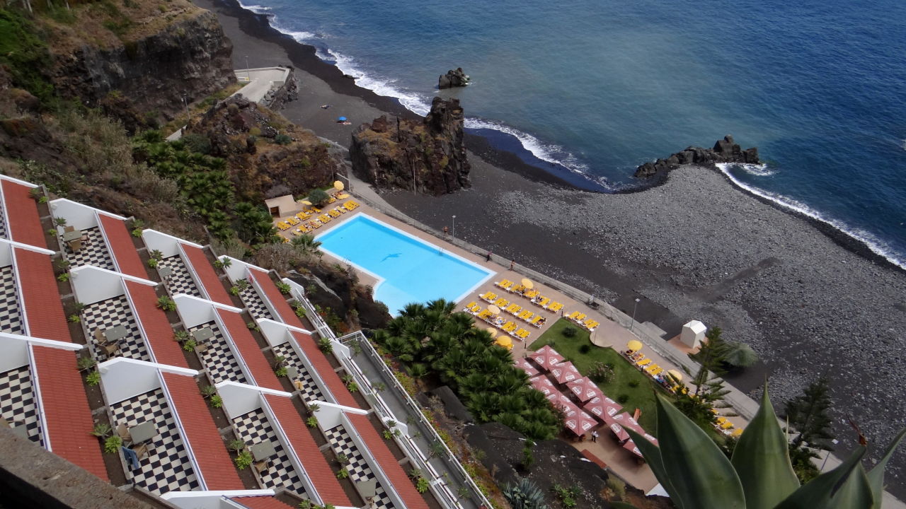 Blick Von Der Rezeptionsebene Hotel Orca Praia Funchal Holidaycheck Madeira Portugal