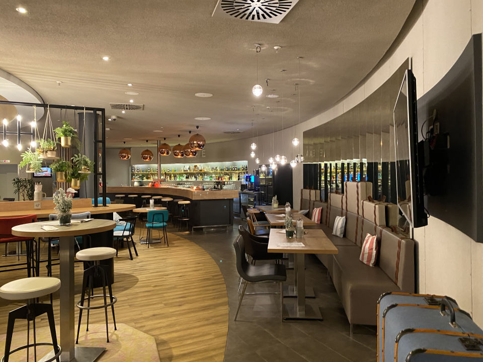 "Gastro" Novotel München Airport (Freising) • HolidayCheck (Bayern