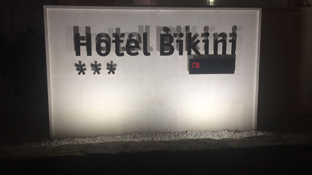 "Außenansicht" Universal Hotel Bikini (Cala Millor) • HolidayCheck