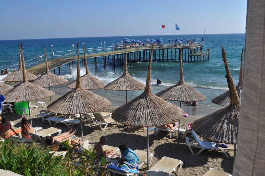 "Leżaki na plazy" Hotel Mirador Resort & Spa (Alanya-Konakli ...