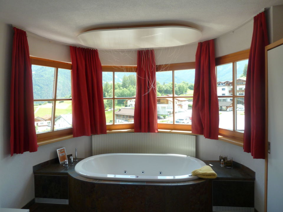 Jacuzzi Hotel Sonnleiten Ladis Holidaycheck Tirol