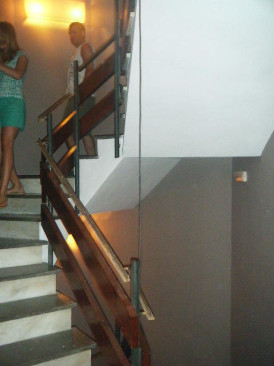 Die Treppe Ohne Gelander Hotel Alba Seleqtta Lloret De Mar Holidaycheck Costa Brava Spanien