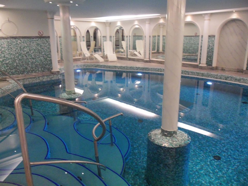 "Hallenbad" Gewandhaus Dresden, Autograph Collection (Dresden