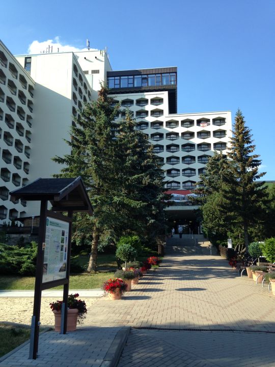 "Außenansicht" AHORN Berghotel Friedrichroda ...