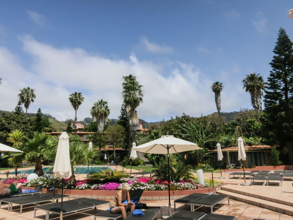 "Rundblick vom Pool" Quinta Splendida Wellness & Botanical Garden