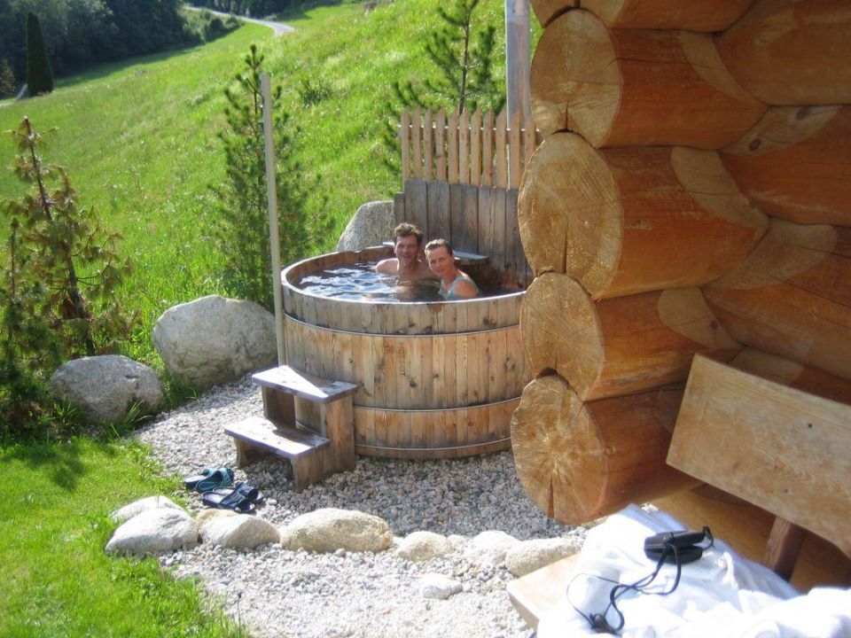 ""Hot Pot" im Winter bestimmt noch genialer" Hotel Feriengut Buasen