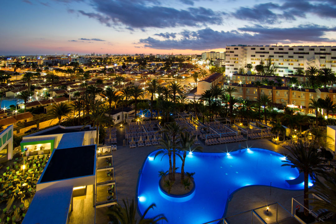 "Pool" Hotel Riu Papayas (Playa del Ingles) • HolidayCheck (Gran