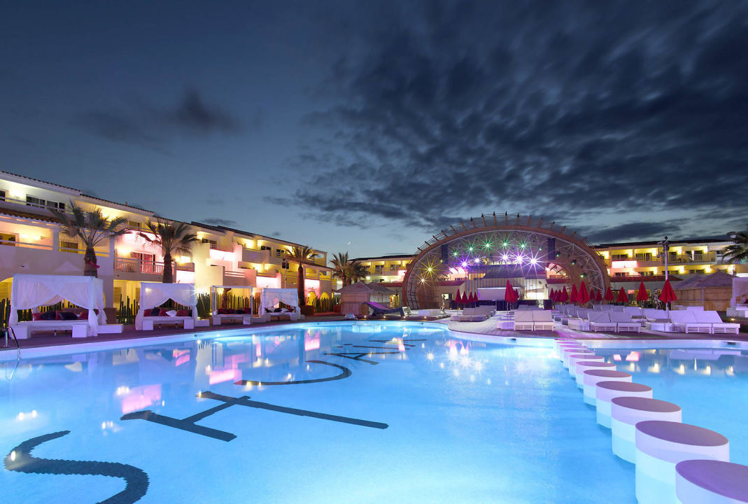 "Pool" Ushuaia Ibiza Beach Hotel - The Tower / The Club - Adults only