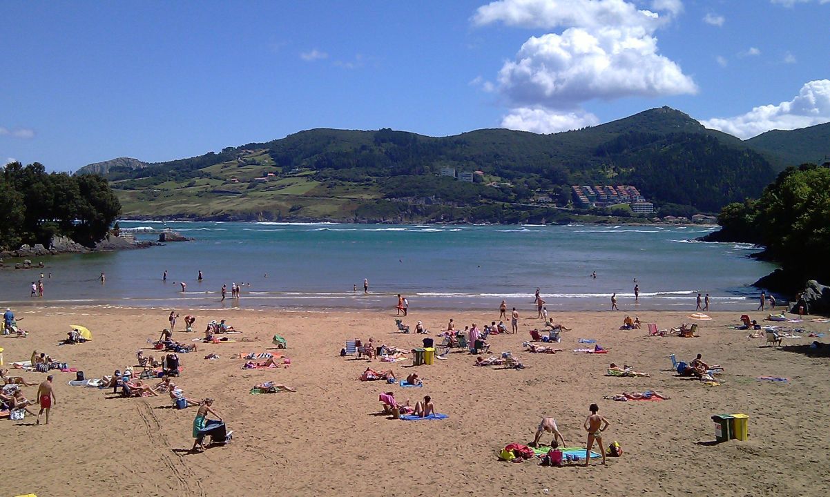 "Playa Mundaka" Apartamentos Mundaka (Mundaca) • HolidayCheck (Baskenland Spanien)