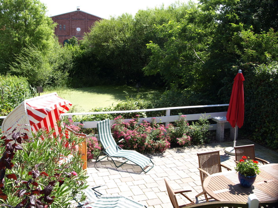 "Schöne Terrasse am Teich" Bauernhof Haltermann (Fehmarn