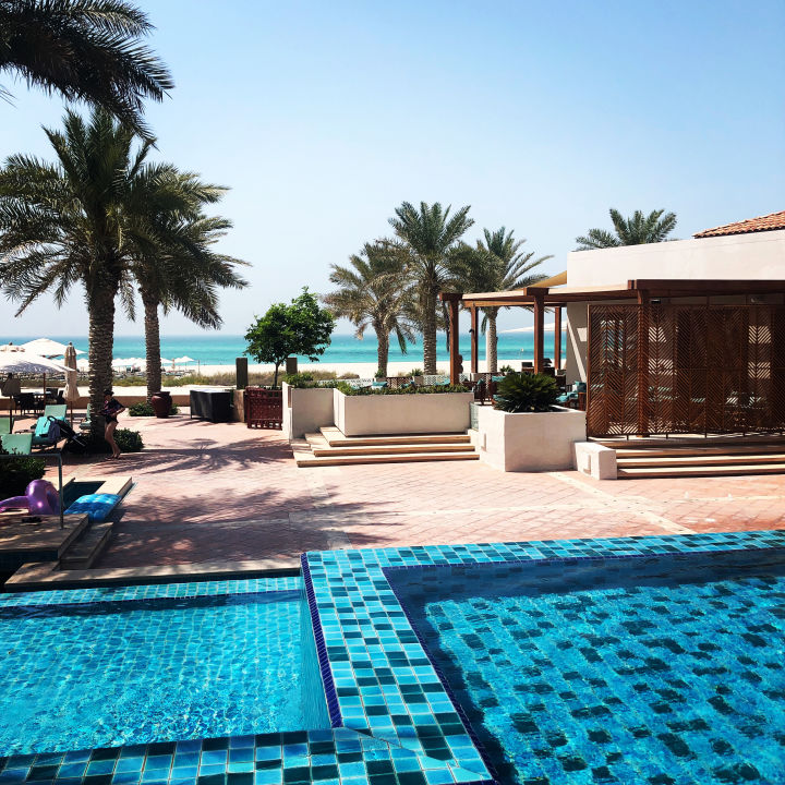 "Pool" The St. Regis Saadiyat Island Resort, Abu Dhabi (Abu Dhabi ...