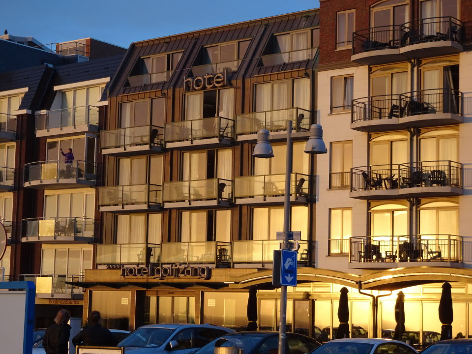 "Außenansicht" Strandhotel Golfzang (Egmond aan Zee) • HolidayCheck