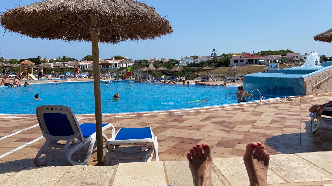 "Pool" Globales Almirante Farragut (Ciutadella) • HolidayCheck (Menorca