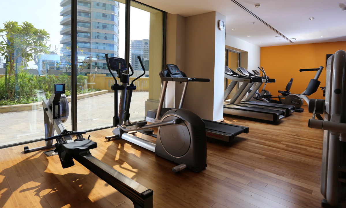 "Gym" Ramada Hotel and Suites by Wyndham Dubai JBR (Dubai