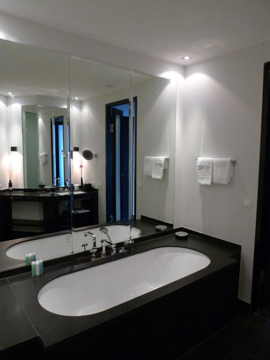 "Bad - Sea Deluxe Zimmer mit Badewanne" Ceres am Meer (Binz auf Rügen