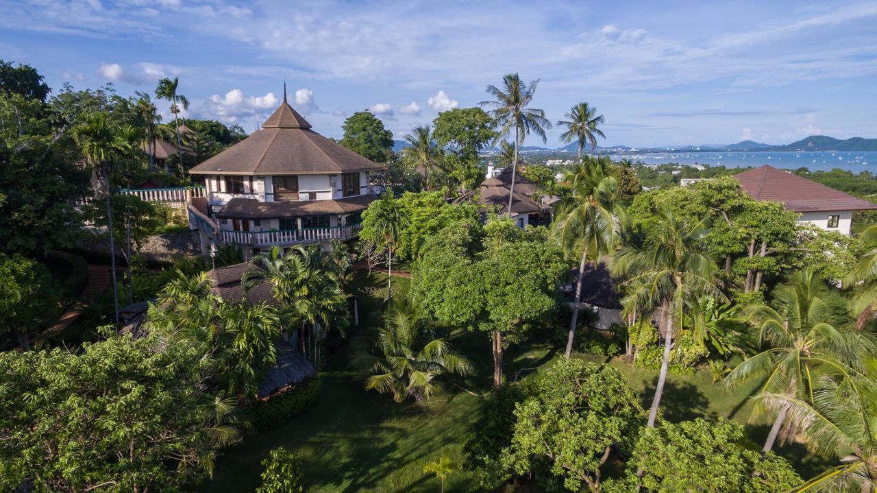 mangosteen resort phuket