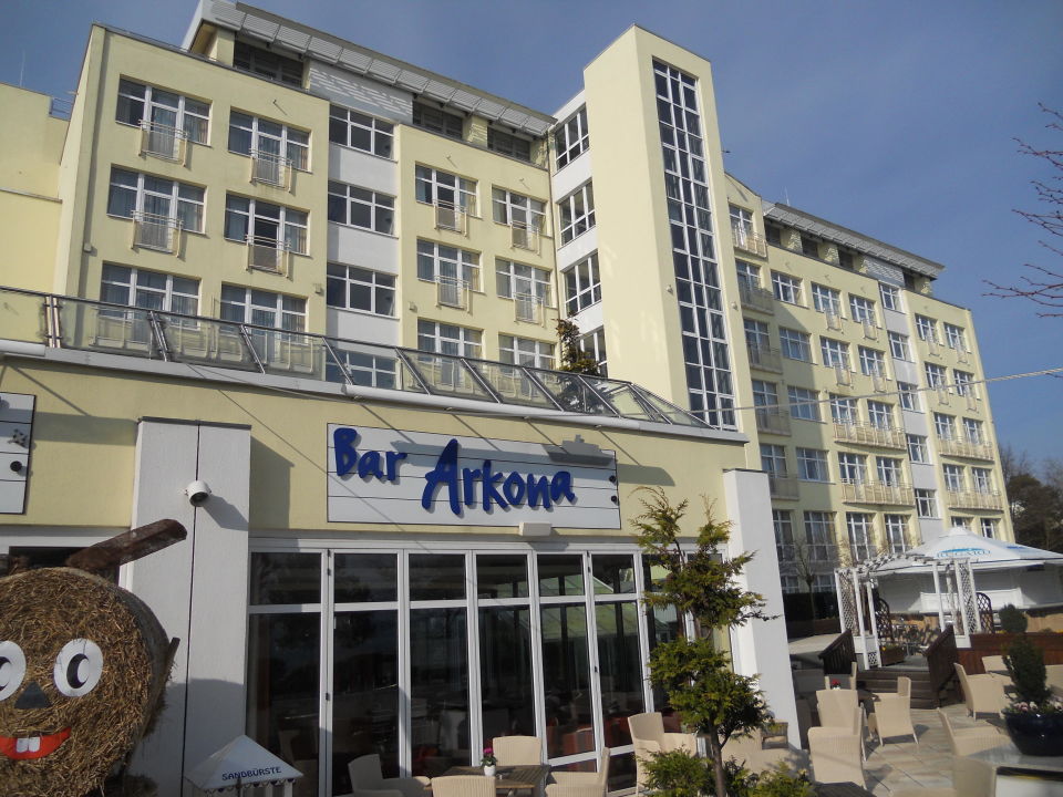 "Außenansicht Hotel vom Strand" Arkona Strandhotel by Private Palace