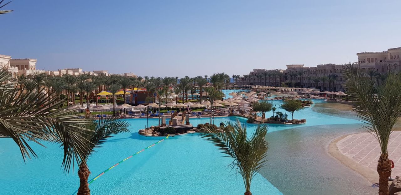 "Pool" Albatros Palace Resort (Hurghada) • HolidayCheck ...