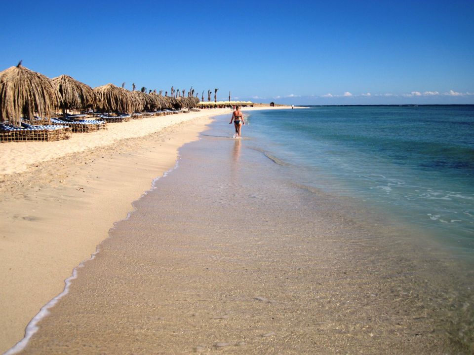 "Super Strand" Hilton Marsa Alam Nubian Resort (Marsa Alam