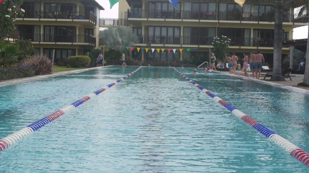 indoor 50m pool