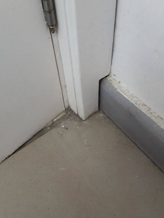 "Hinter der Badezimmertür" eó Hotels Las Rosas (Playa del Ingles