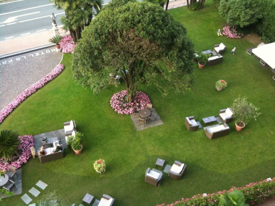 &quot;Sitzgelegenheiten im Garten&quot; Hotel La Palma (Stresa