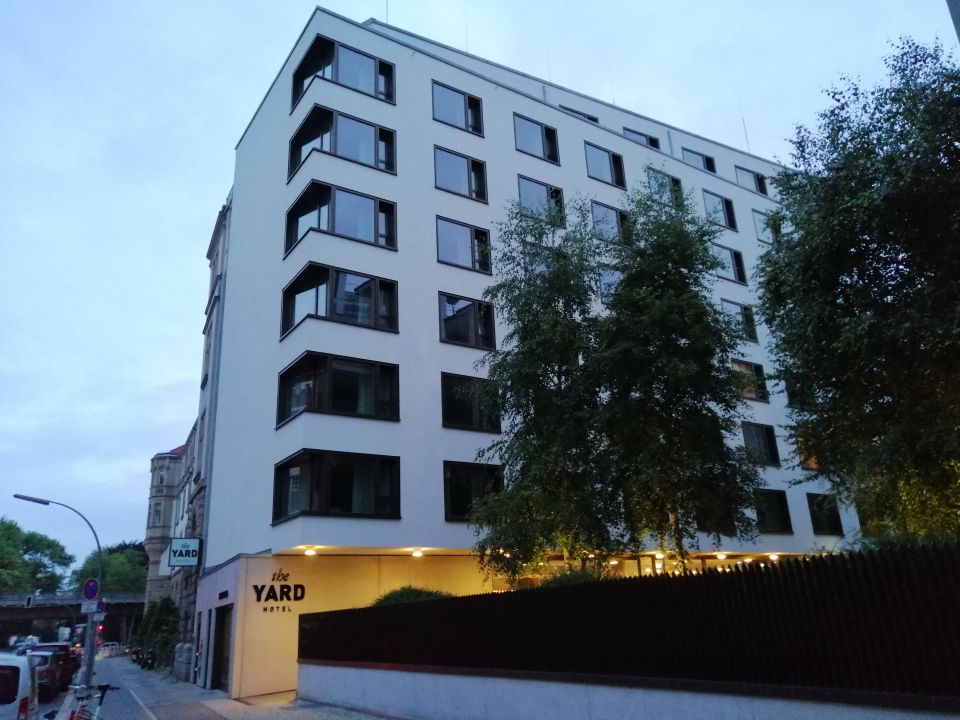 "Außenansicht" Hotel the YARD (BerlinFriedrichshainKreuzberg) • HolidayCheck (Berlin