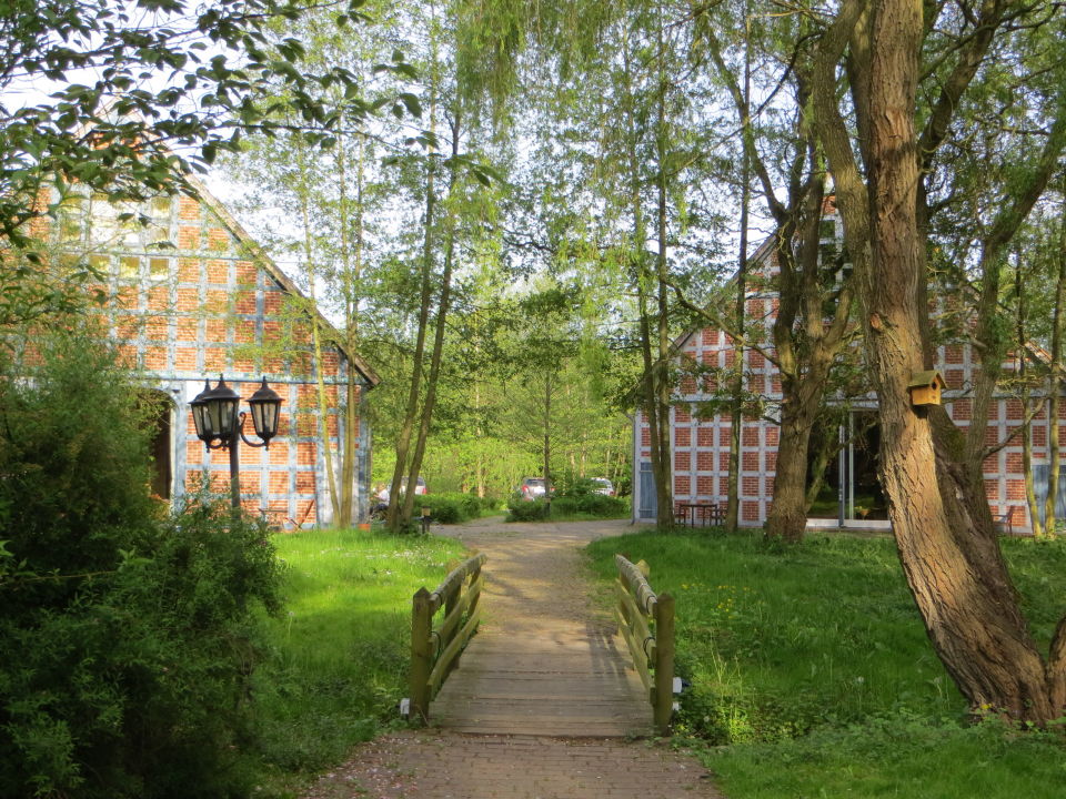 "Gartenanlage" Deutsches KartoffelHotel Lübeln (Küsten) • HolidayCheck