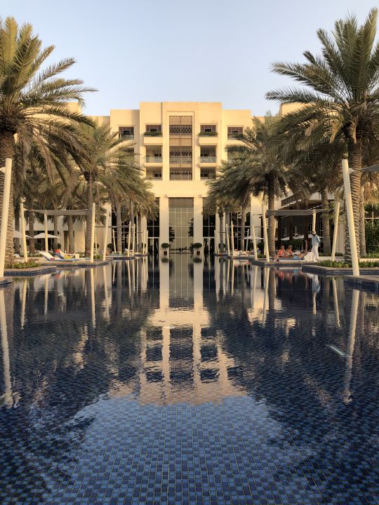 pool-park-hyatt-abu-dhabi-hotel-and-villas-abu-dhabi-holidaycheck