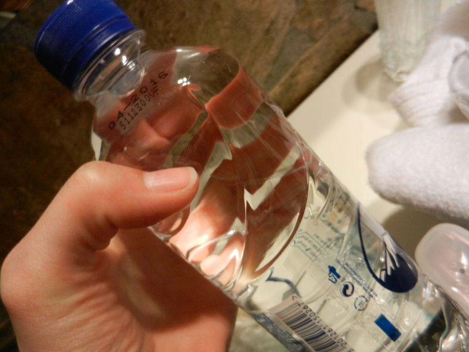 Abgelaufenes Wasser Eliros Mare Georgioupolis Holidaycheck Kreta Griechenland