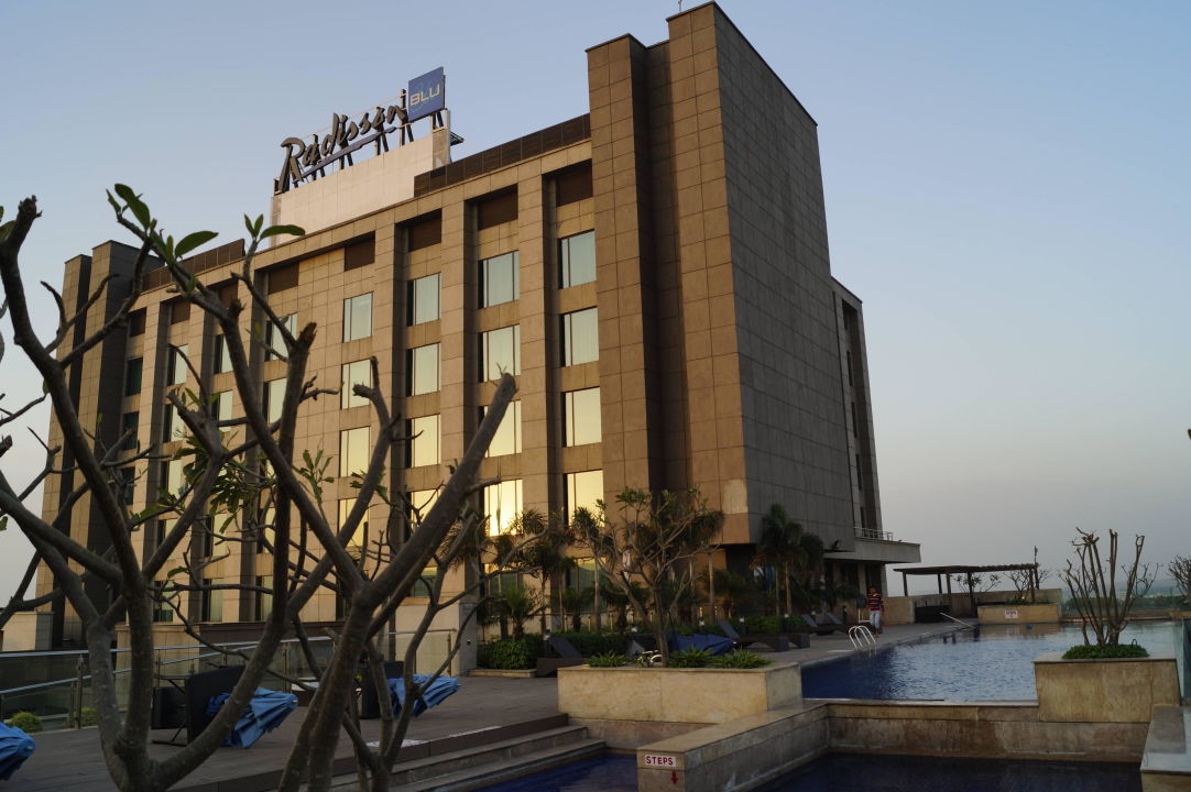 "Außenansicht" Radisson Blu Hotel New Delhi Paschim Vihar (Delhi / Neu