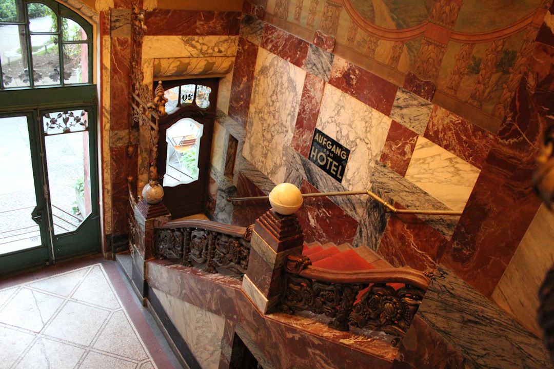 Eingangsbereich Ferienwohnung Ruhe Im Zentrum Berlin Charlottenburg Wilmersdorf Holidaycheck Berlin Deutschland