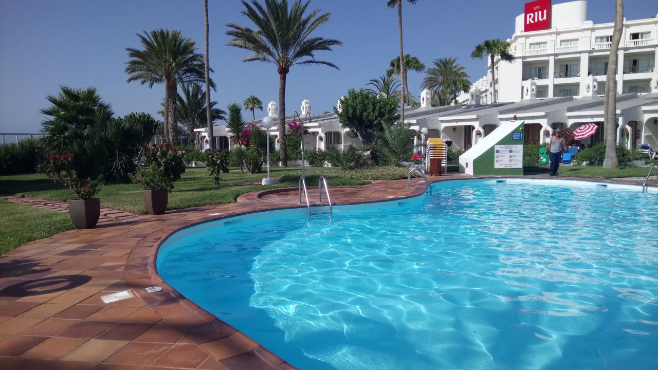 Pool Sahara Beach Club Playa Del Ingles • Holidaycheck Gran